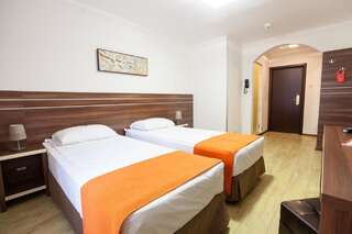 Отель Hotel Citadella Бухарест Двухместный номер с 2 отдельными кроватями-2